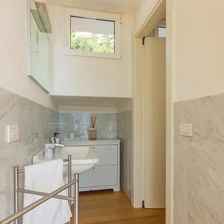 Casa Madlen - Bright Attic With Marvelous View * Campione d'Italia