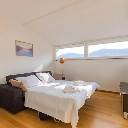 Casa Madlen - Bright Attic With Marvelous View Apartment