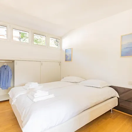 Casa Madlen - Bright Attic With Marvelous View Apartment *